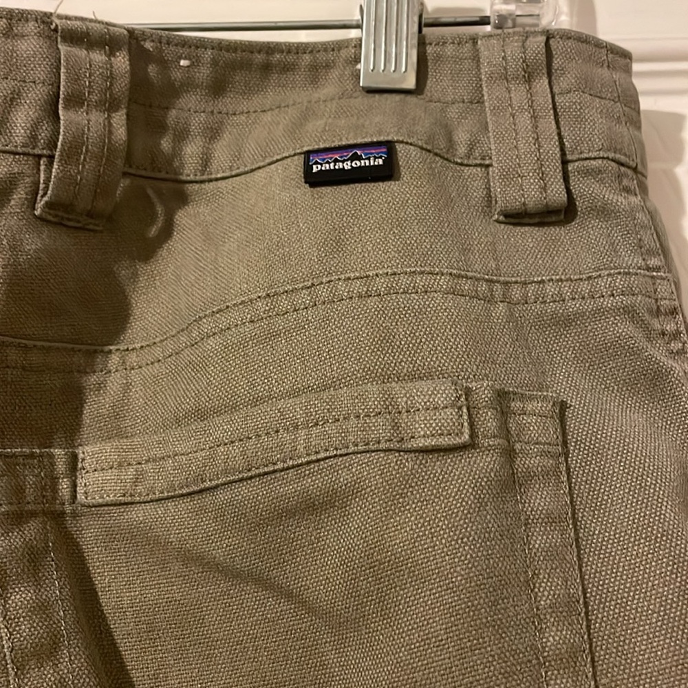 Soft lightweight green hemp Patagonia pants